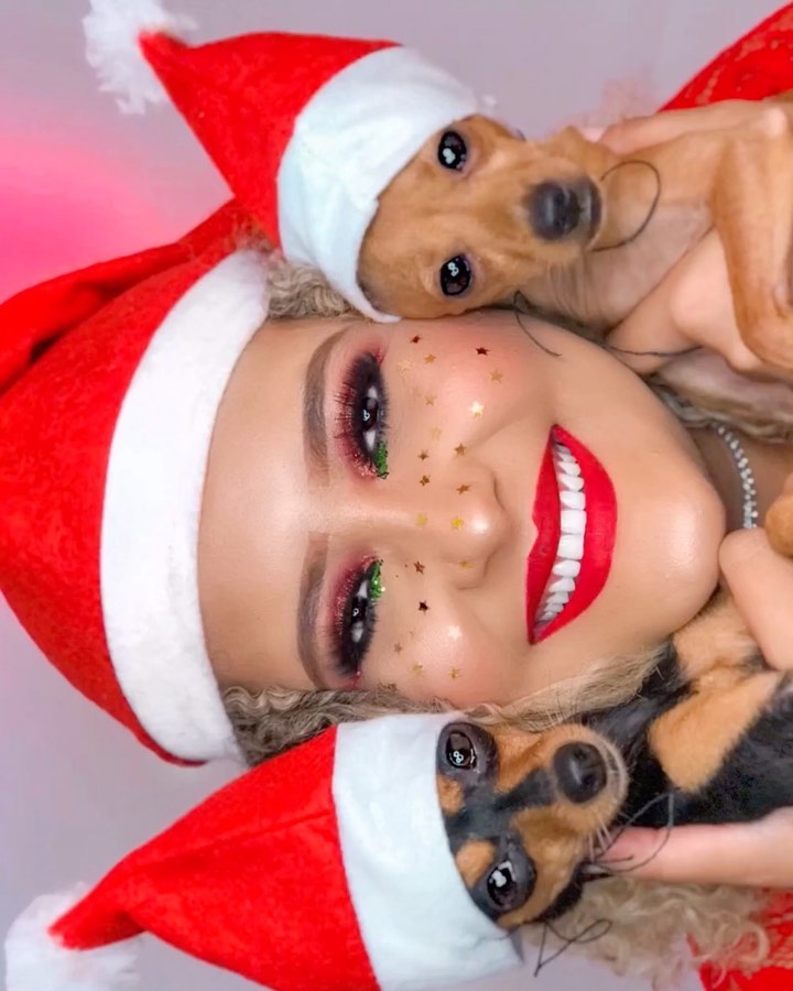 #repost “Então é NATAL” Um bom dia com esse #challenge #jinglebellchallenge .
.
@flavianamorais_makeup sigam muito 🙆🏼‍♀️🌻
.
.
.
.
.
.
.
Insp: @nubiasilvaoficial 
#especialdenatal #blackpink #feliznatal #christmas #merrycristmas #meangirls
#challenge #meninasmalvadas #meninasmalvadasoficial #evoluiuchallenge #natal #jinglebellschallenge #goldeyesshadow #eyeshadowtutorial #makelovey #instagood #instammer #instagrammer #challenge #challengenatal #natal #likeforlike #follow #bregafunk #funk #musi