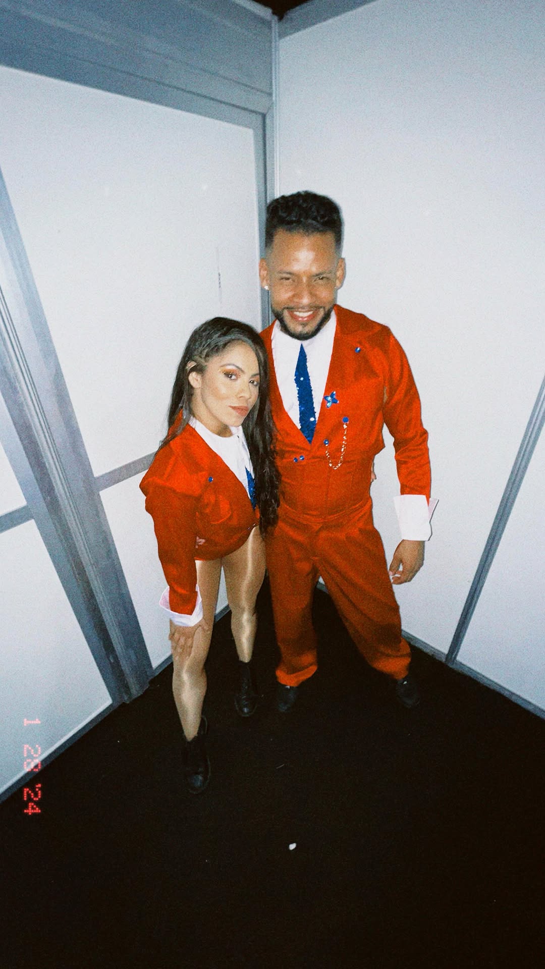O dia da nossa participação no show do Pedro Sampaio💥
Um dia memorável para nós, que defendemos nossa cultura e nosso ritmo. Uma mistura de emoções ao subir no palco para representar o TECNOMELODY que é dançado em festa e shows(palco), acrescentando também acrobacias e pegadas e claro o nosso treme treme (rock doido) e, assim, fizemos com muito amor e gratidão pela oportunidade que Deus nos deu! Viva o nosso RITMO, viva a nossa CULTURA, viva o Estado do Pará ❤️🤍💥

Obrigado imensamente a @bell