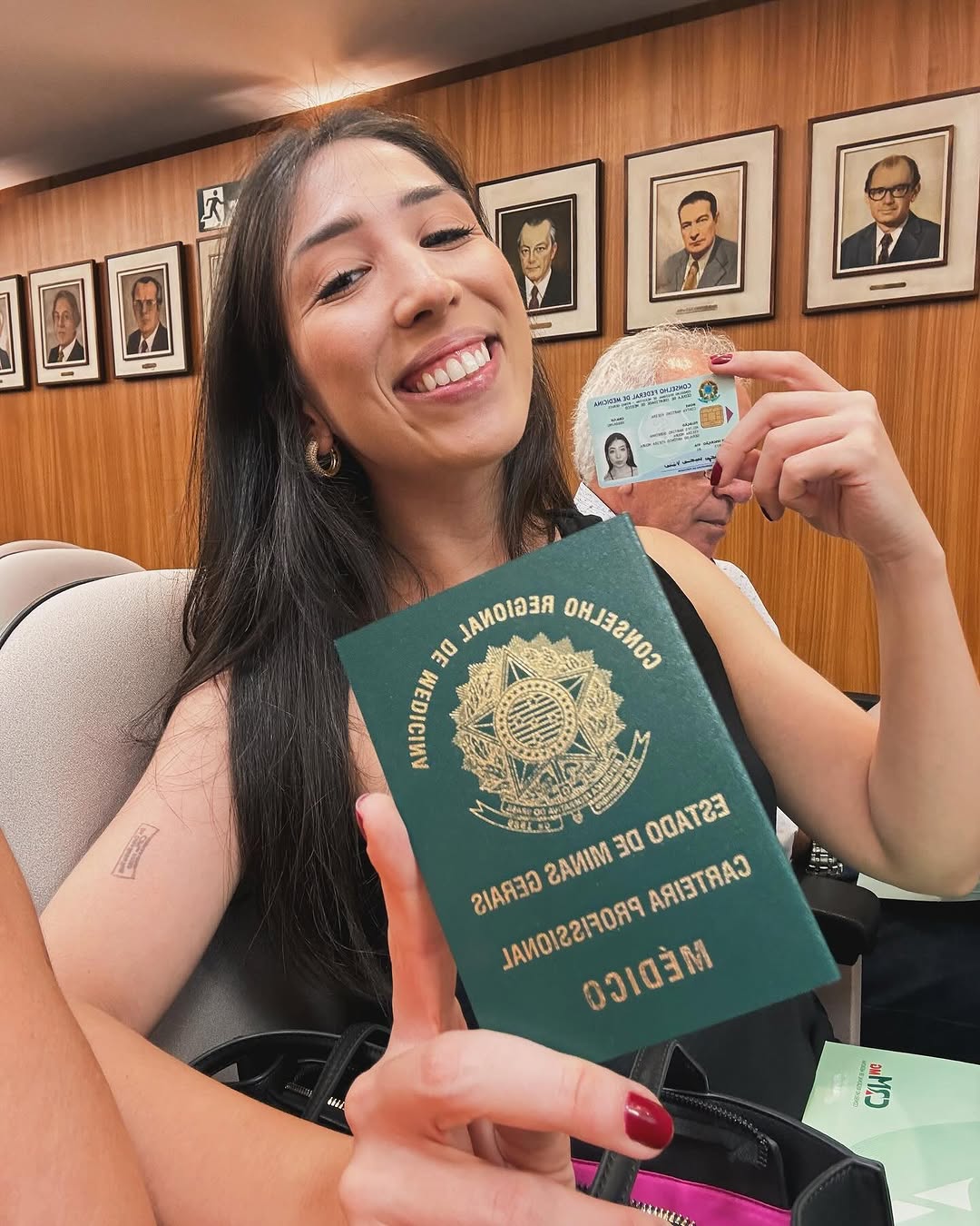 finalmente médica de carteirinha!