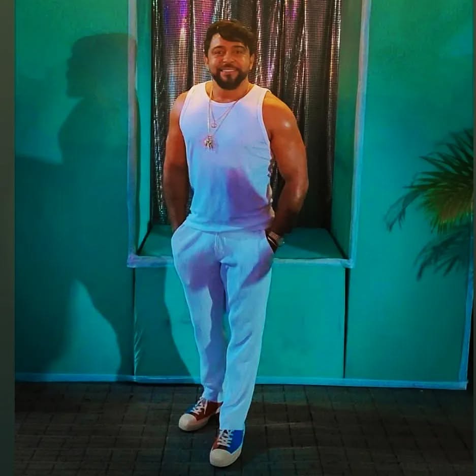 Obrigado meu Deus por  mais um ano de vida ❤️🌻

#vida 
#aniversario 
#urso 
#gayurso 
#barbudo 
#homemdebarba 
#gay 
#pride🌈 
#felicidade 
#felizanonovo