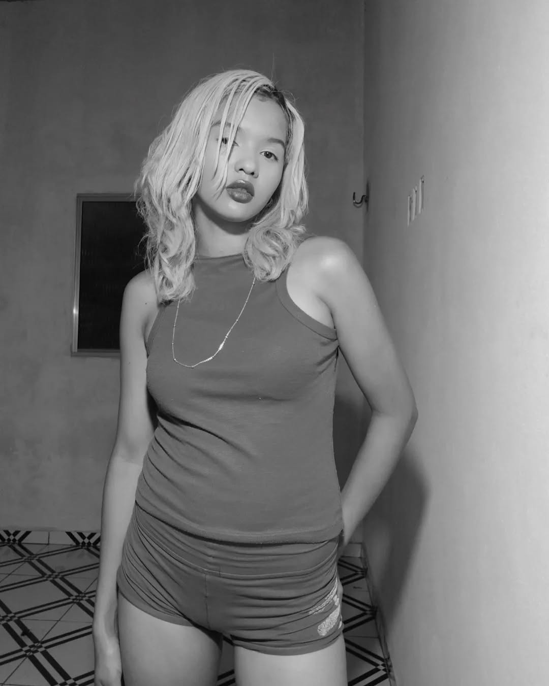 📷
