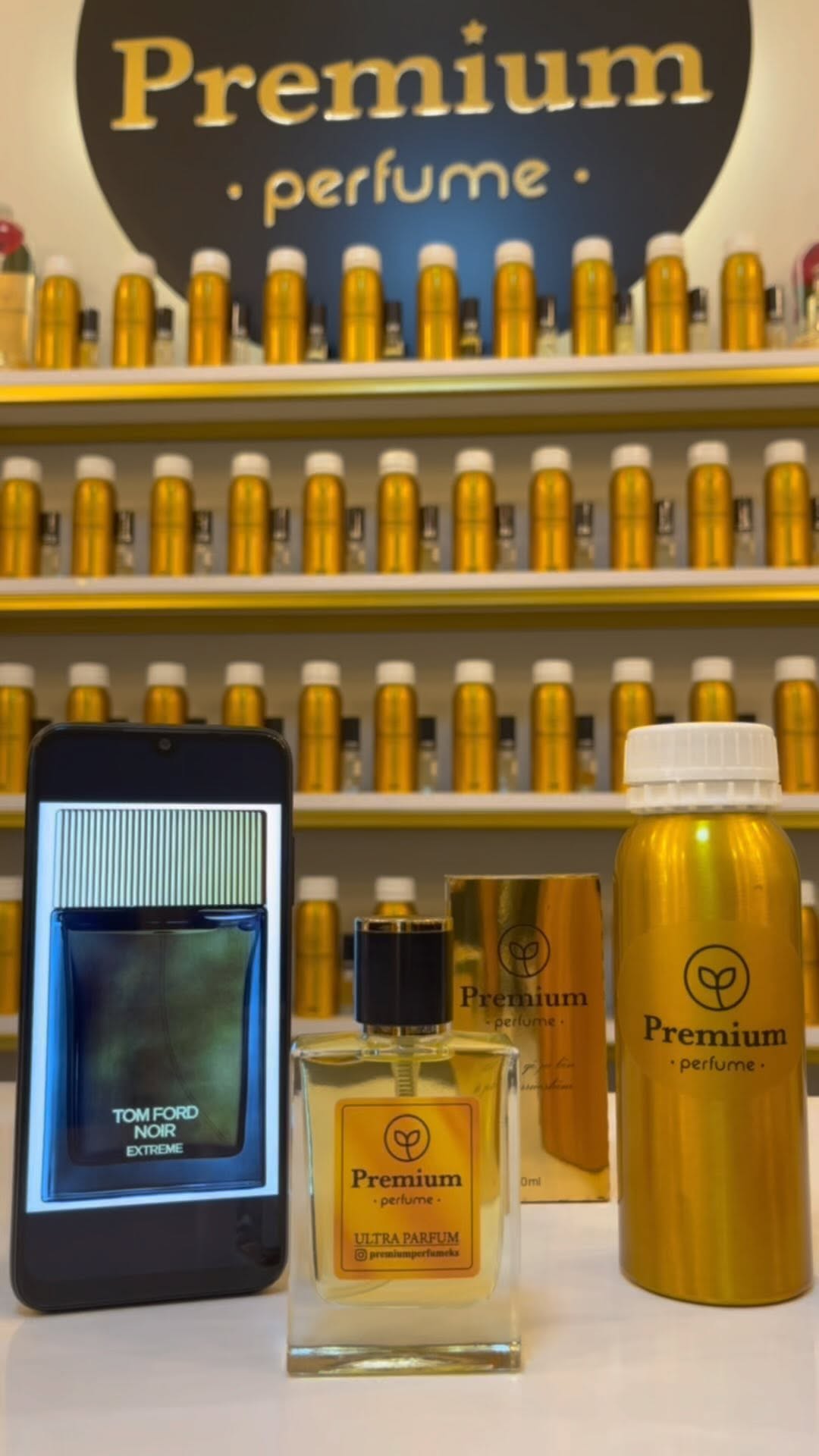 Ultra parfum → Inspired by: Tom Ford - Noir Extreme
.
.
.
#premiumperfumeks #ultraparfum #bestquality #perfume #parfum #fragrance #scent #perfumelovers #compliment