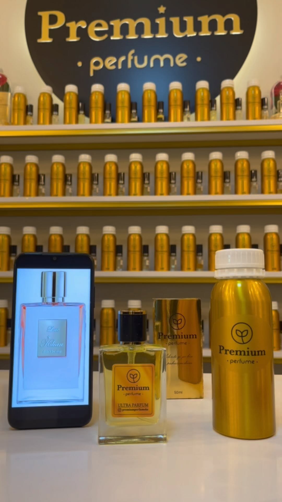 Ultra parfum → Inspired by: Love don't be shy by Kilian
.
.
.
#premiumperfumeks #ultraparfum #bestquality #perfume #parfum #fragrance #scent #perfumelovers #compliment