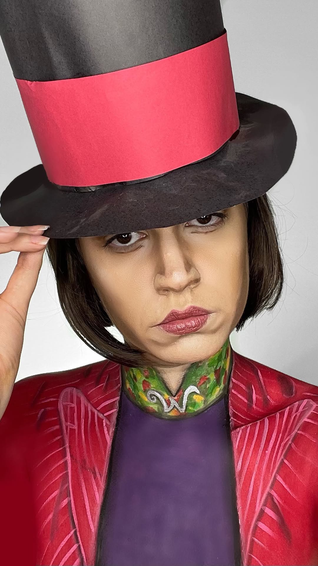 WILLY WONKA 🍫🤎❤️ Último personagem da nossa série da Fábrica de Chocolate 🤎 mas calma que ainda tem 2 vídeos com todos os personagens juntos 🥰

@johnnydepp 

#willywonka #charlieandthechocolatefactory #afantasticafabricadechocolate #maquiagem  #wonkamovie #wonka