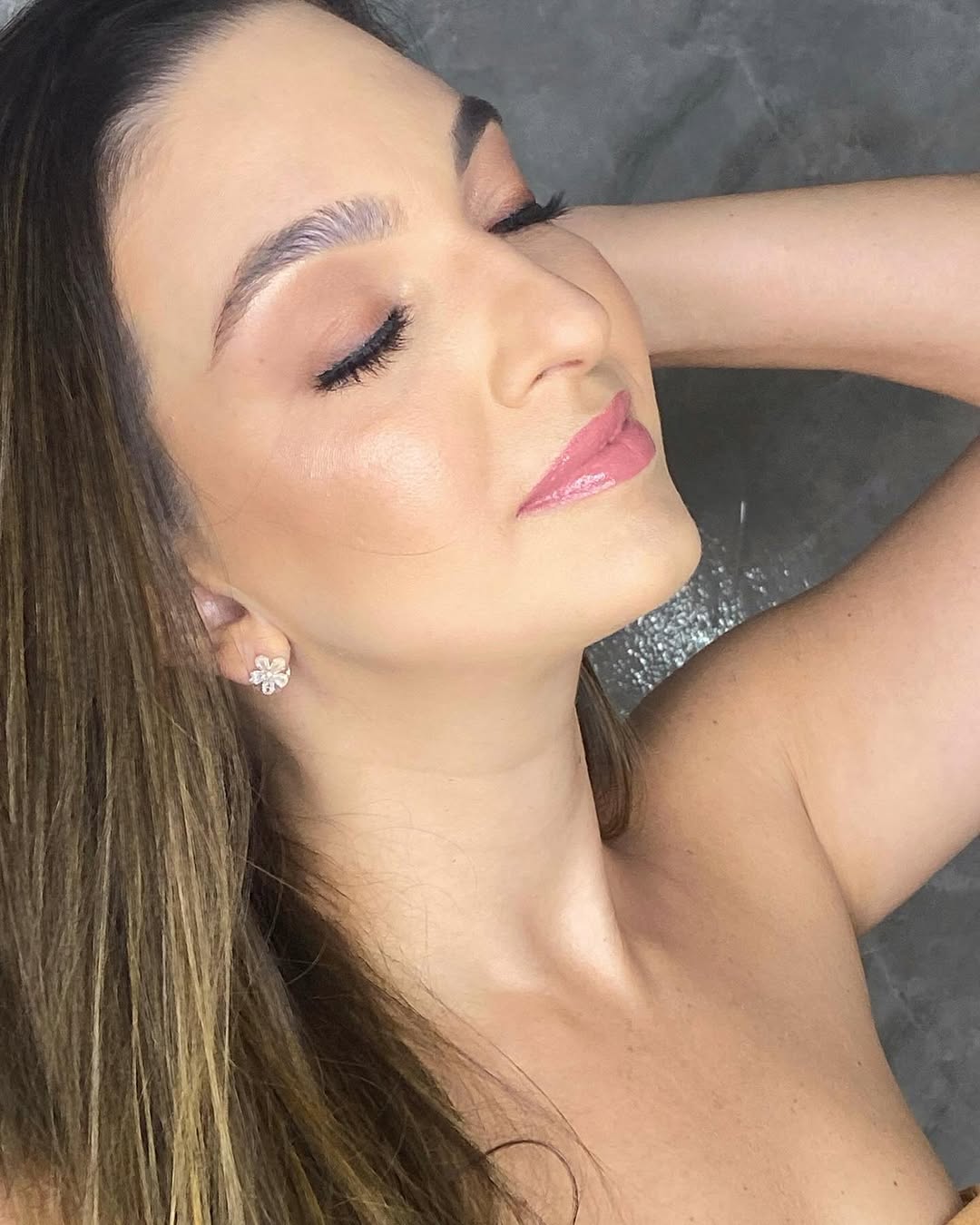 Maravilhosa!
Aquela pele! #makeup #makeup #mquiagemgoiania