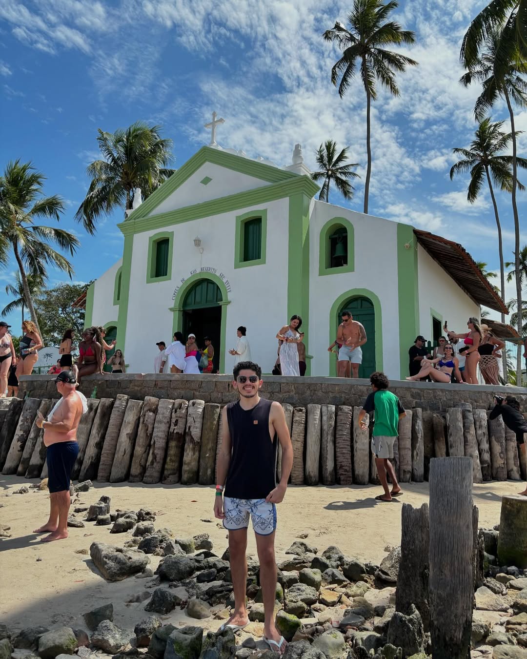 📍 Igreja de São Benedito - Praia dos Carneiros ⛪️🌴🧡
.
.
.
.
.
.
.
.
.
.
.
.
.
.
.
.
.
.
.
.
.
.
.
.
#praiadoscarneiros #igrejasesaobenedito #pernambuco #turismo #viagem #travel