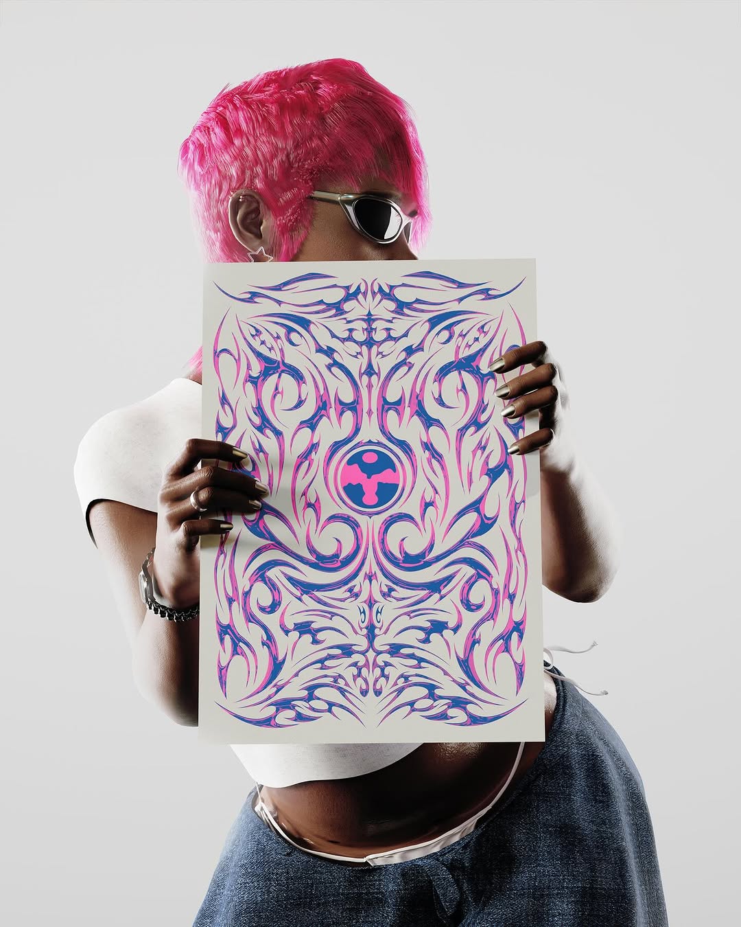 prints tribais em risografia A3 disponíveis em astrogirl.com.br !!!!! @astrogirlwear 

muito feliz em debutar esse projeto na semana da visibilidade trans com prints A3 impressos numa qualidade absurda pela @risotrip e na cor da nossa bandeira 🏳‍⚧⚧ੈ✩‧₊˚

sempre tive desejo de trabalhar minha arte em outras mídias físicas que conversassem com moda, produto, decoração e outros meios (que agora são possíveis com a astrogirl), então esperem de tudo que a minha arte possibilita criar

o print tribal