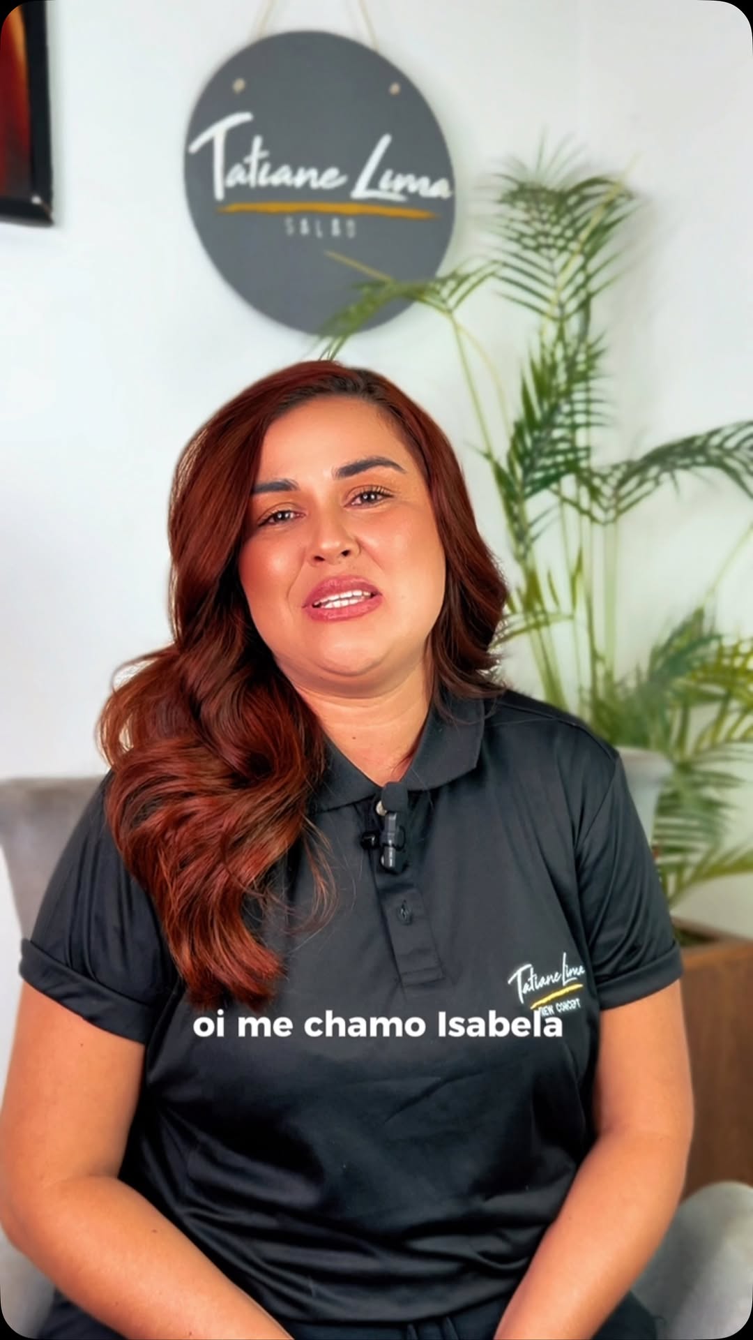 Tem lugares que te movem a ser alguém melhor e um desses lugares é aqui. A @vitorinehair veio pra contar a você um pouco dessa experiência 💚  Vocês também se sentem motivados no ambiente de trabalho?