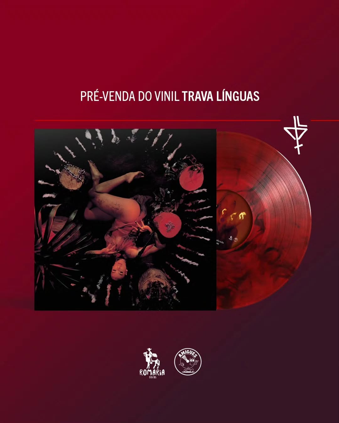 Vinil “Trava Línguas” ♦️ pré-venda disponível ♦️ link na bio 

Um dos vinis mais pedidos dos últimos anos finalmente está entre nós! “Trava Línguas” (2021) consolidou @linndaquebrada como potência artística em múltiplas linguagens e ícone da arte queer no Brasil contemporâneo. O segundo álbum da compositora e performer mistura música eletrônica, funk, pop e experimentalismo com letras afiadas e poéticas que refletem sua existência política. 

O vinil “Trava Línguas” tem pôster, encarte com letra