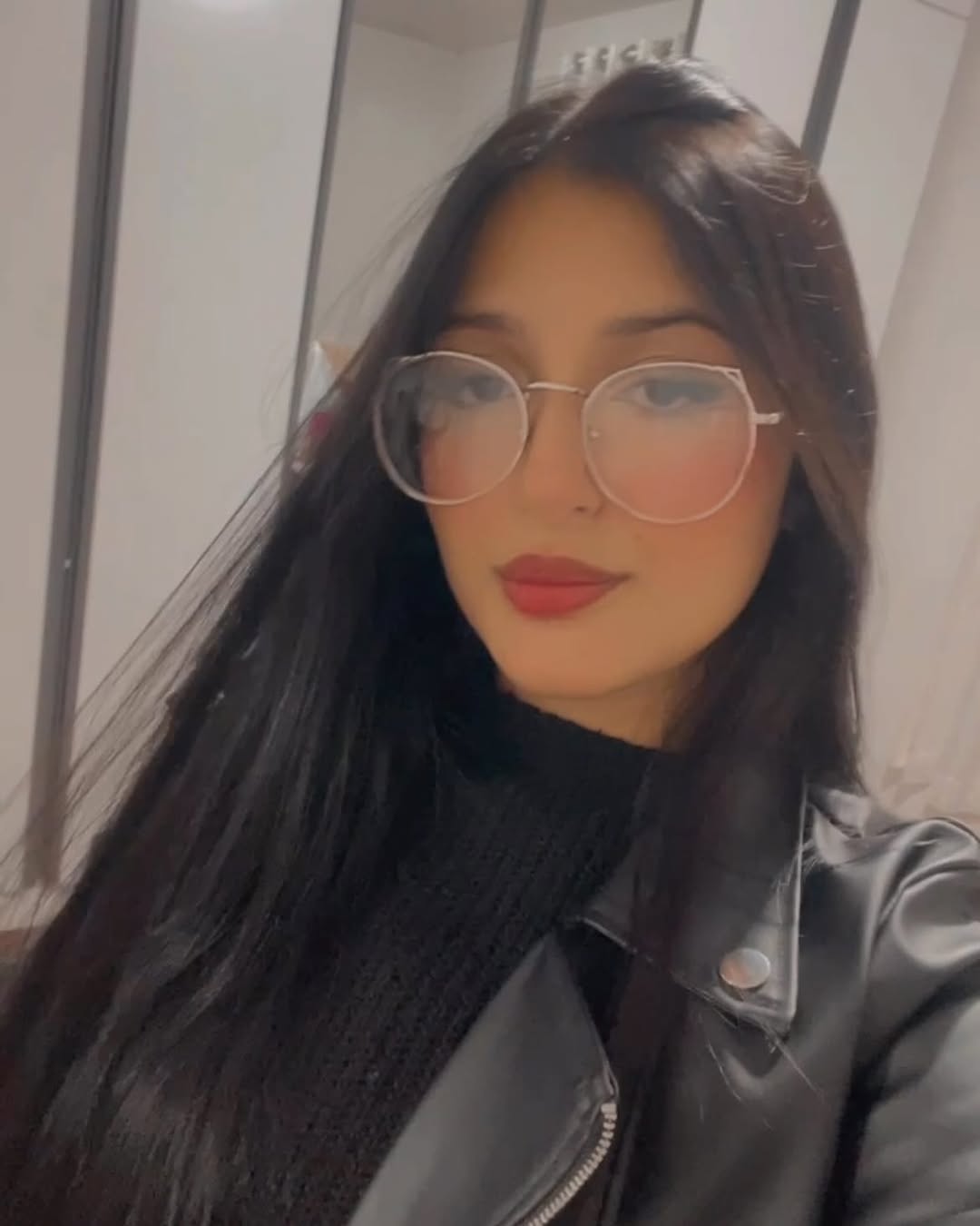 🖤🖤🖤