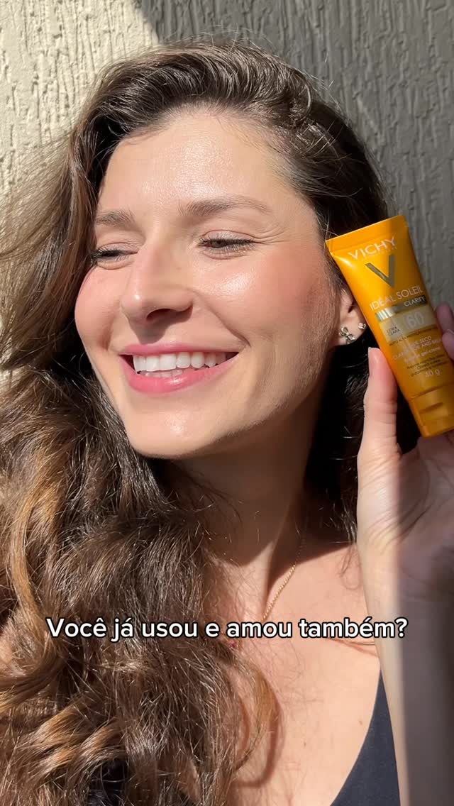 Ele voltou!!! Clarify de novo nas prateleiras e na minha vidaaa!
Proteção + make, tudo em um só produto. Já garantiu o seu?
Se não ama ainda… é porque não conhece! 🧡

#VichyClarifyBL_d6c3 #add #ClarifyVoltou #NosPedimosEleVoltou #publi #VichySkinCare