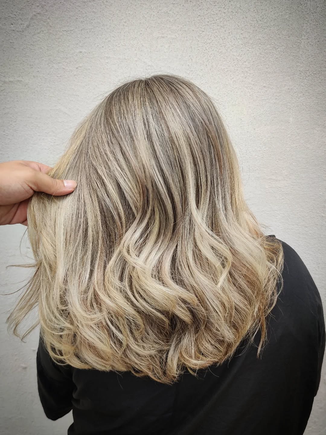 Sunset blondhair

#hair #hairproduct #hairideas #haircolour #hairblond #hairblonde #blondie #blond #blondgirl #blondiehair #cabello #cabelo #cabelosaudavel #cabeloliso #cabelolindo #cabelolongo #cabeloloiro #loiro #loirodossonhos #loirosaudavel #loira #loirailuminada #loirodivo #loiras #instalike #instagood #viral #instafashion #instahair #fashion