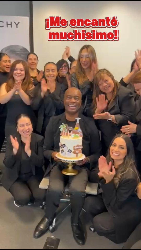 E as celebrações dos meus 5.9 continuam! 
No 2° día do meu niver, mais uma inesquecível surpresa! 

Muchisimas gracias mis AMORES de la hermosa GUATEMALA!