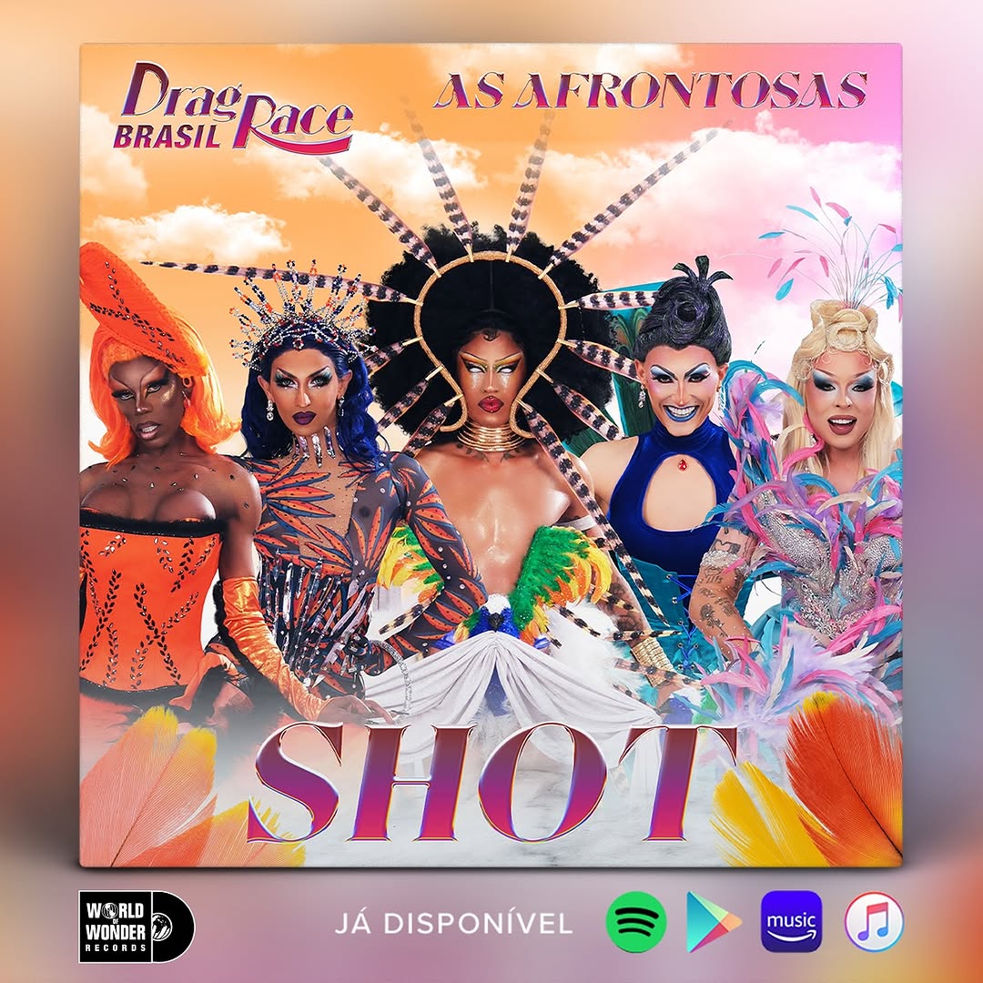 SHOT, outro SHOT! 🥃 BATOM e SHOT, os dois novos singles dos grupos musicais da 2ª temporada, já estão disponíveis em TODAS as plataformas de música!

🎶 Assista às performances no episódio novíssimo de Drag Race Brasil, já disponível no WOW Presents Plus.

@dragracebr estreia toda quinta-feira no @wowpresentsplus:
🇧🇷 21h BRT
🇺🇸 5PM PT / 8PM ET
🌍 12AM UTC (sexta-feira)