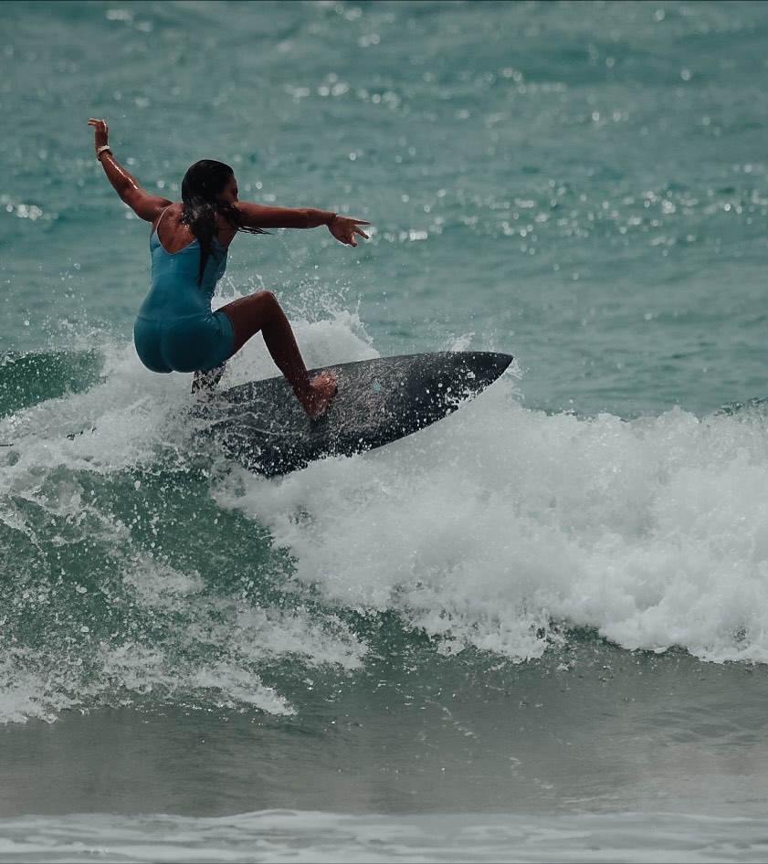 Viver todas as marés, todas as luas - intensamente 🌝

Foto surf @fabricianojuniorsurf
