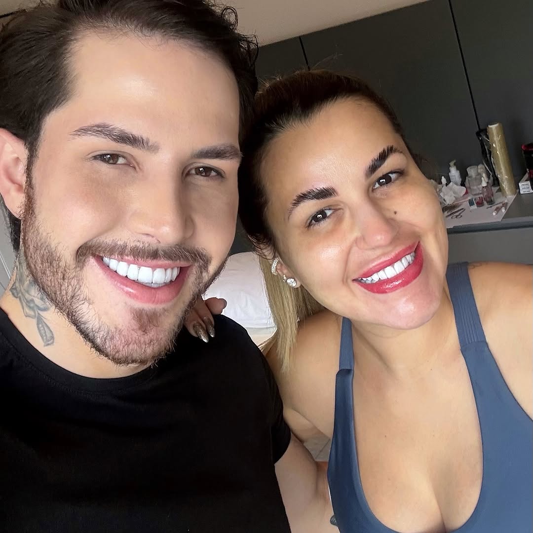 Já são anos cuidando dela, amo você. ❤️ 

@deolane