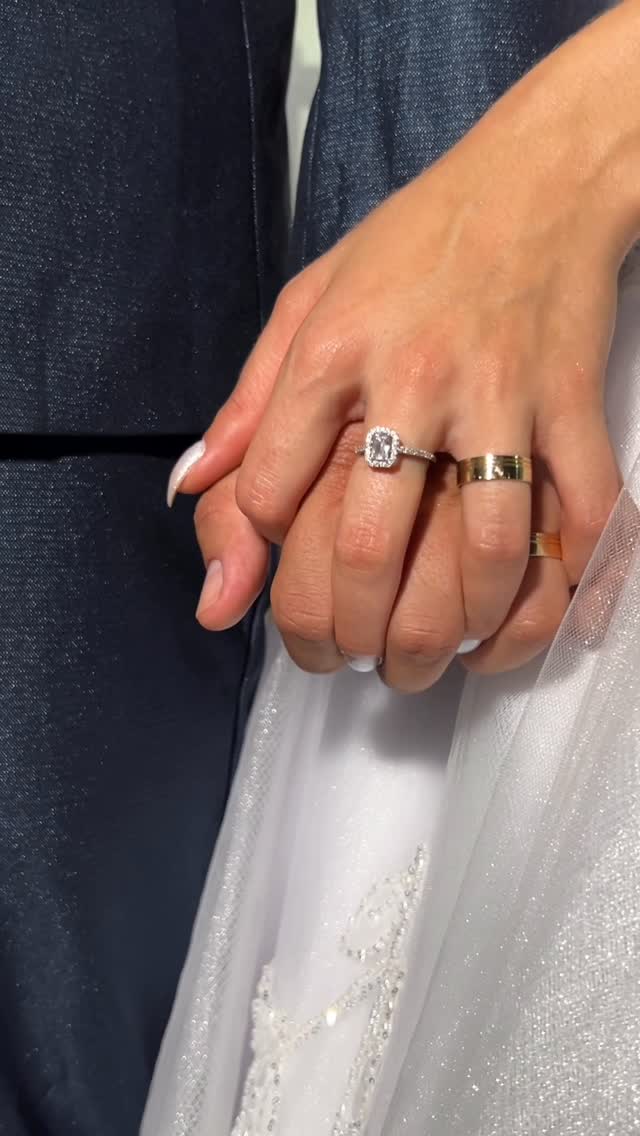 Começando nossa nova história. Obrigado, Deus!

💍 @georgeluz_fotografia