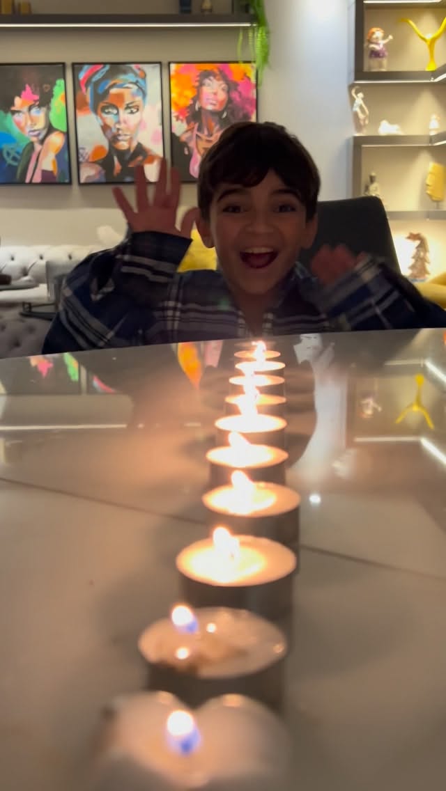 Happy New Year Everyone 🌬️💨 🥳 🥳

#NYE #2026 #family #challenge