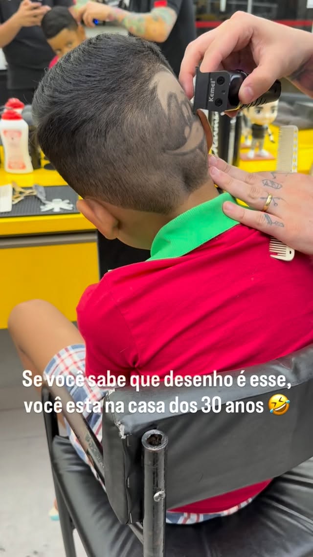 Envia pro seu amigo que assistiu esse desenho pra lembrar ele que ele ja esta na casa dos 30, ou mais 🤣 

#degrade #cortekids #freestyle #cortesdecabelo #picapaudecabeçaamarela #desenhonocabelo