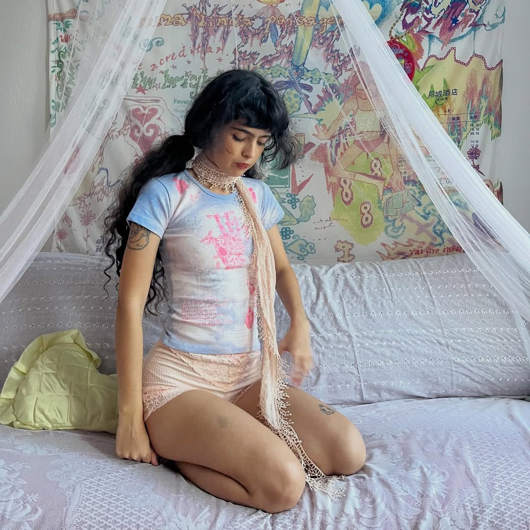 🧚🏻‍♀️