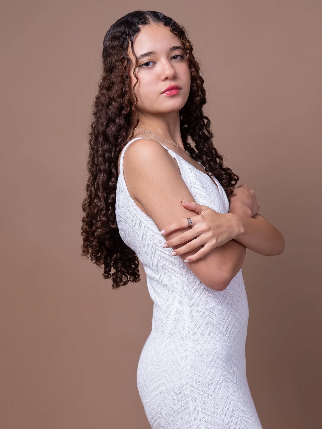 A classic that never goes out of style.🤍

Photo:@fernandocruzfotografias2 
Producao:@bigcast.fashion.models.ofc 

#fashionstyle  #fashion #photooftheday #love 
#romantico
