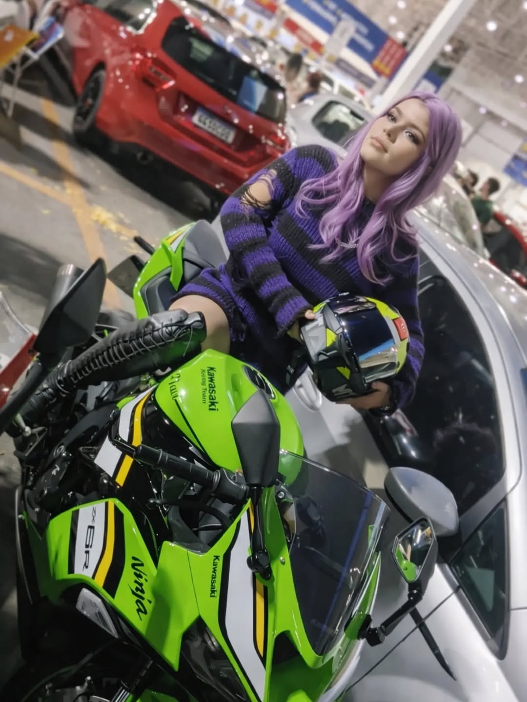 Minha paixão é Kawasaki 🥰👌🏻 sobe pra ver a última dessa fileira de sonhos 🤭🫣

#kawasakininja #kawasakizx10r #kawasaki #ghotic #porch