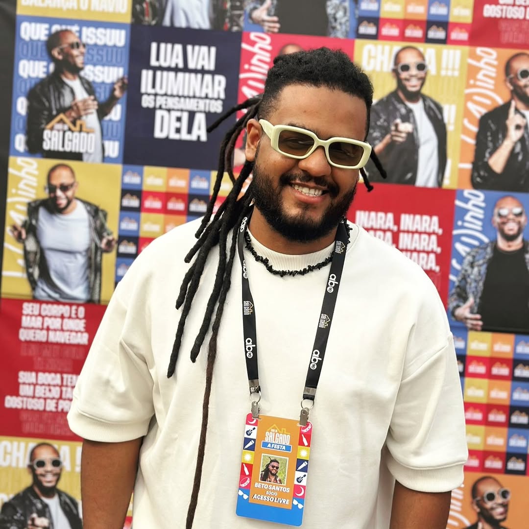 Postando essa foto só pra dizer q a saudade da @casadosalgadoafesta jaja acaba hein 🚀🔥🎶 Vem aí….

#ab90eventos #ab90 #pagode #samba #mkt