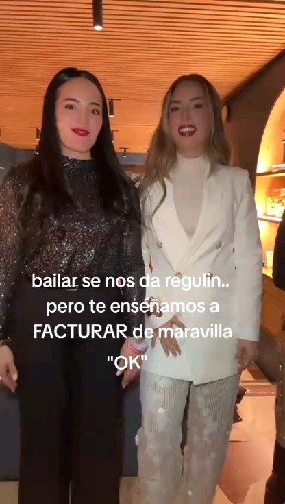 "OK" y te enseño a facturar como nosotras 😏🫰🏻#emprendimiento #beautyinfluencers #comunidademprendedora #belleza #marketingdigital