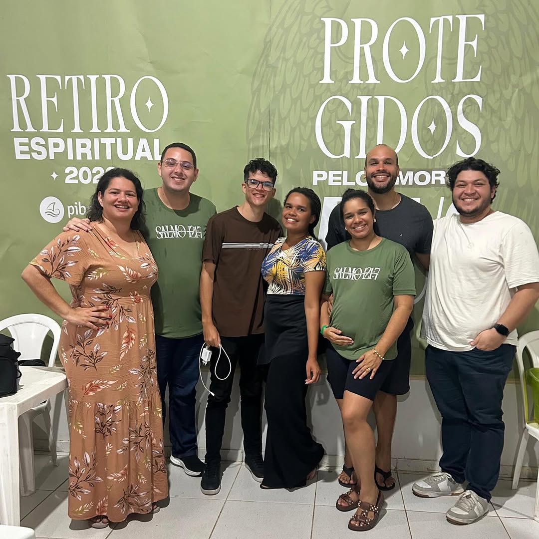 Mais um retiro espiritual pra conta ✅

Que tempo especial! Mais especial ainda por viver isso com o meu PGM — mais que grupo, é família que caminha junta até o céu.

Enquanto o mundo vive a quarta de cinzas, a gente volta revigorado, fortalecido na fé e com saudade desses dias intensos 💙

(PS: Tá faltando uma galerinha na foto)