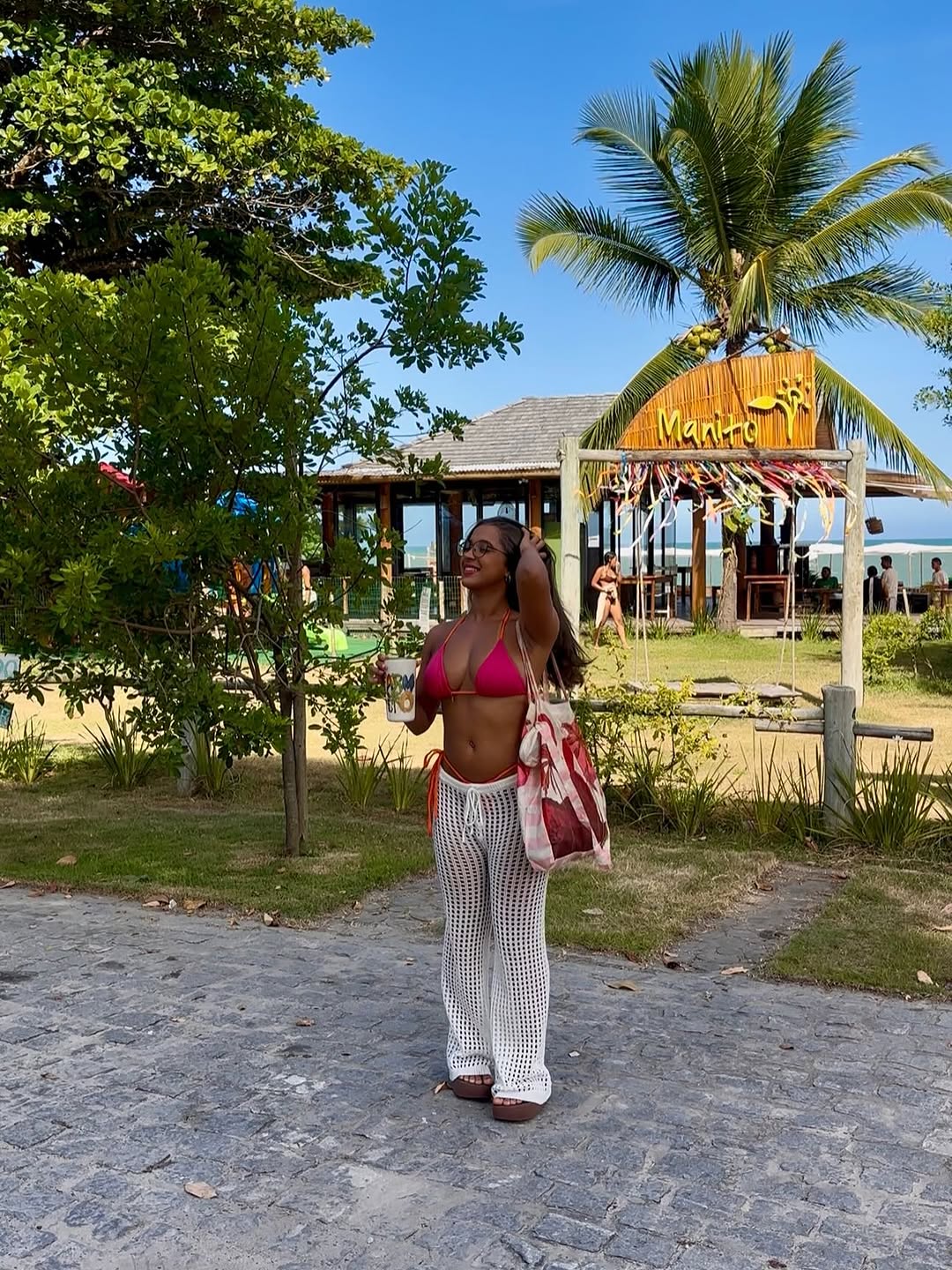 eu sou da bahia. ⭐️
.
.
.
.
#bahia #portosegurobahia #girl #viral #explore