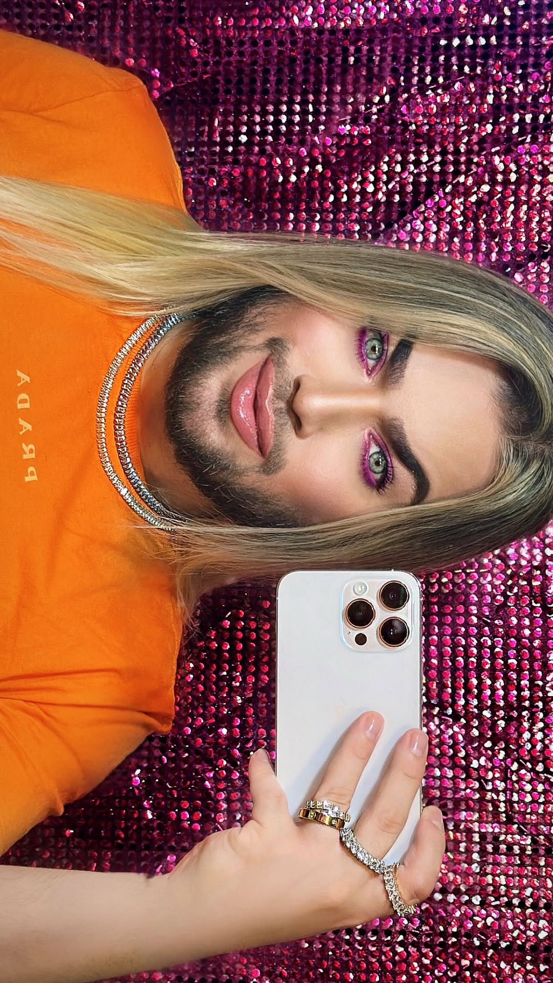 É carnaval no braaaaasil 🔥
-
#carnaval #makedecarnaval #carnavalcarnaval #blonde #cabeloloiro