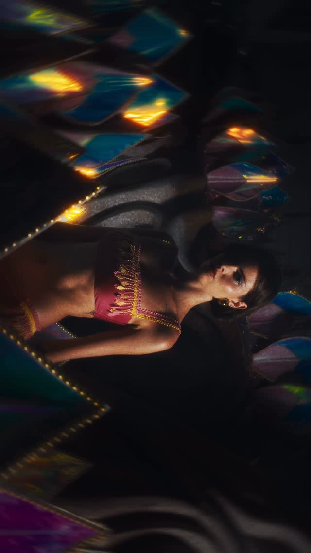 CARNEVALE ✨ @lageacollezione 

Diretor Criativo: Iran Costa (@irancosta_)
Estilo: Verônica Miniati (@veronica_miniati)
Direção de Arte: Micael Amancio (@madammicael )
Gerente de Marketing: Henry Arrigo (@arrigohenry)
Produção Executiva: Luan Aguirra (lu_aguirra )
Assistente de Produção Executiva: Ana Salles (@anabsalles)
Fotografia: Renam Christofoletti (@Renamchristofoletti)
Styling: Iran Costa
Videomaker: Fabrício Barreto (@fabricio.barreto)
Beauty Artist: Bianca Morais (@_biancasmorais)
Locaç