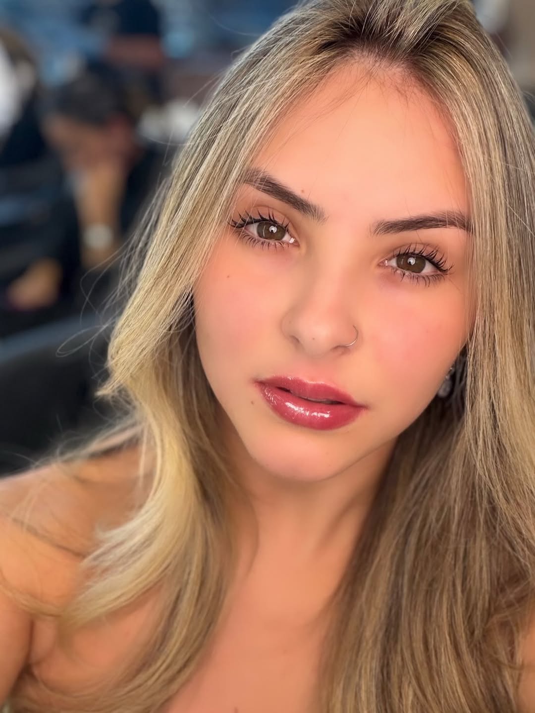 Loirinha de novo 💁🏼‍♀️❤️‍🔥
Obrigada @revivesalon.jf , amei ✨