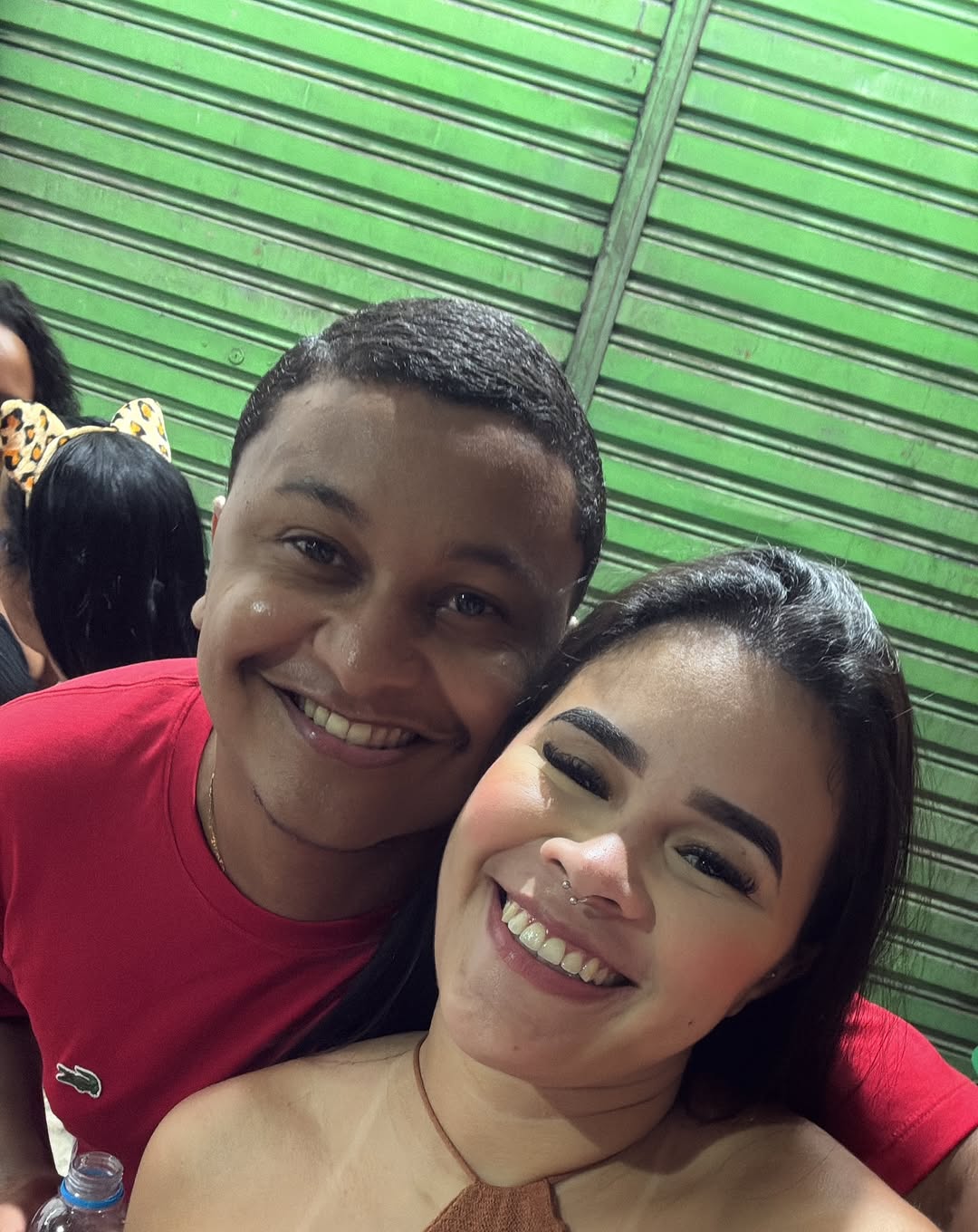 Às vezes, o segredo de um amor que dura não está na ausência de conflitos, mas na disposição diária de escolher ficar, perdoar e recomeçar juntos, feliz 12 anos juntos, até que a morte nos separe, amo você para todo o SEMPRE!! ❤️❤️