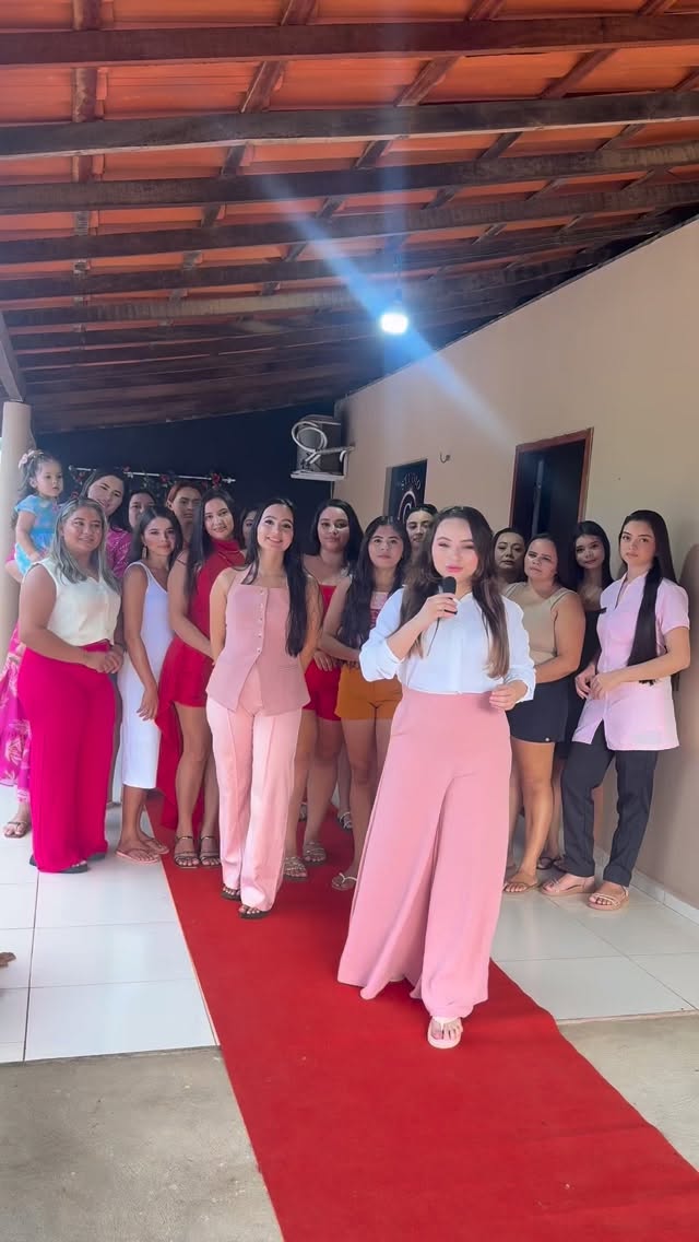 Hoje celebramos a força, a beleza e a determinação de todas as mulheres. 🌸
Feliz Dia Internacional da Mulher! Que cada mulher reconheça a sua força e o seu valor. 💖
#diadasmulheres #diainternacionaldamulher #mulheres