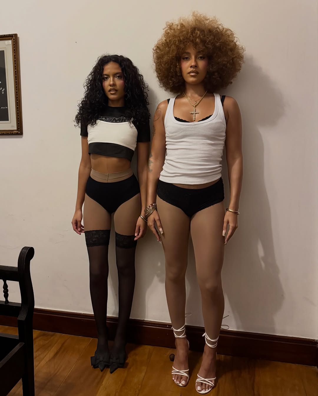 produção e styling de elenco para “depois desse show” @boaventura011 ft. @g.aaaa 

dream team @heserved__ @martinacaparrozz @gsilva03_ @peedrosantss 💖