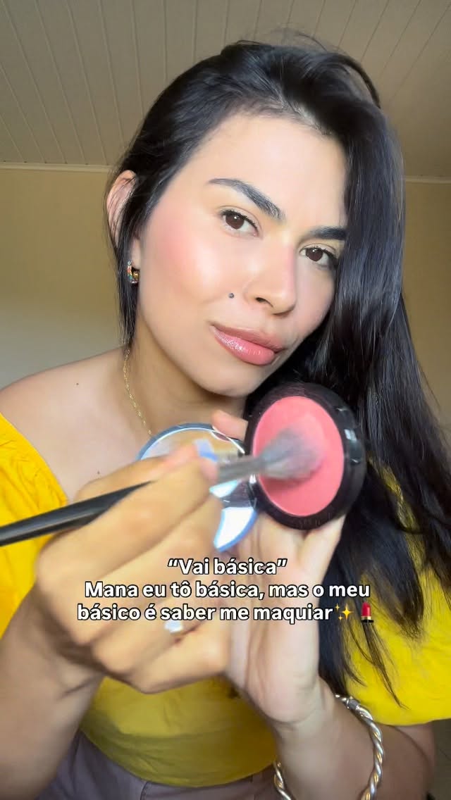 Mas o meu básico é esse mana!🤷🏻‍♀️😮‍💨✨💄

#autoestima #autocuidado #explorar #automaquiagem
