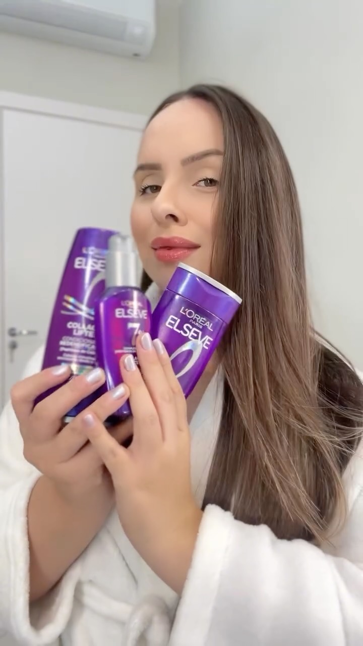 Eu testei a linha Elseve Colágeno Lifter de L’Oréal Paris e fiquei impressionada com o resultado! 
A proposta da linha é preencher e encorpar o cabelo, deixando ele com mais movimento e aparência de cabelo cheio.

E o resultado são fios mais alinhados, macios e saudáveis ✨

#ElseveColageno #CabeloElseve #Publicidade