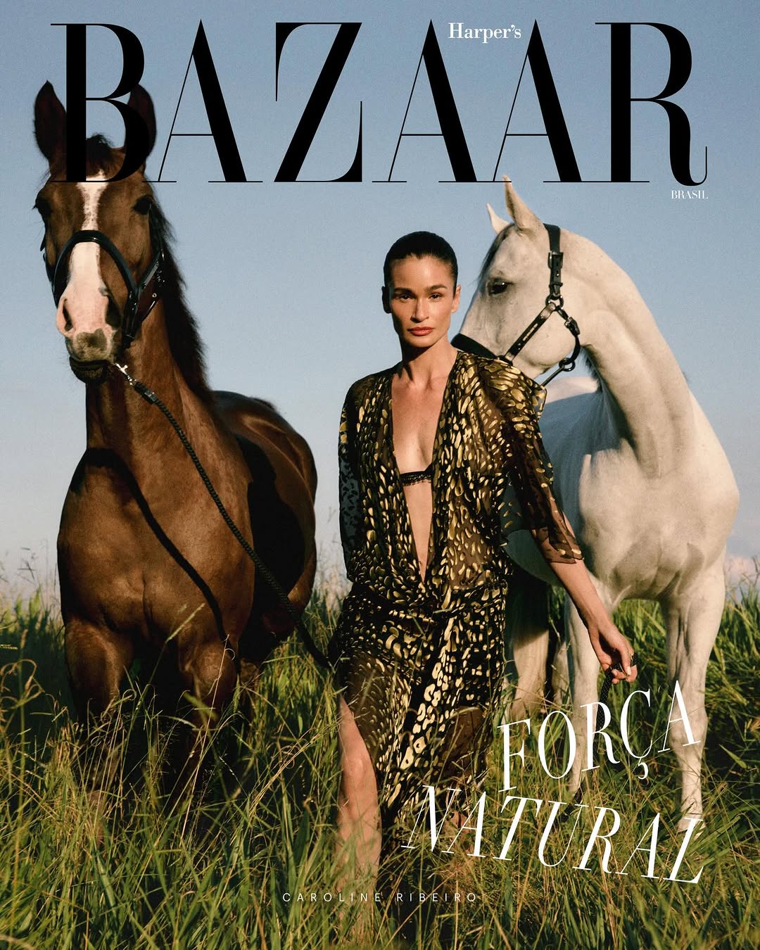 New cover @bazaarbr with Caroline Ribeiro @caropita • 

Fotografia: @ivanerick e Direção Criativa @klebermatheus e Direção de Arte @ykleinmori e Produção Executiva de @zucahub @claudianunesp1 Beleza de @silviogiorgio e Styling meu. 

Produção e Assistência de Moda: @victorbrandolin e @isa.corazza e @elauracavalcante 

Carol Veste @ferragamo 

Muito obrigado, @patriciacarta