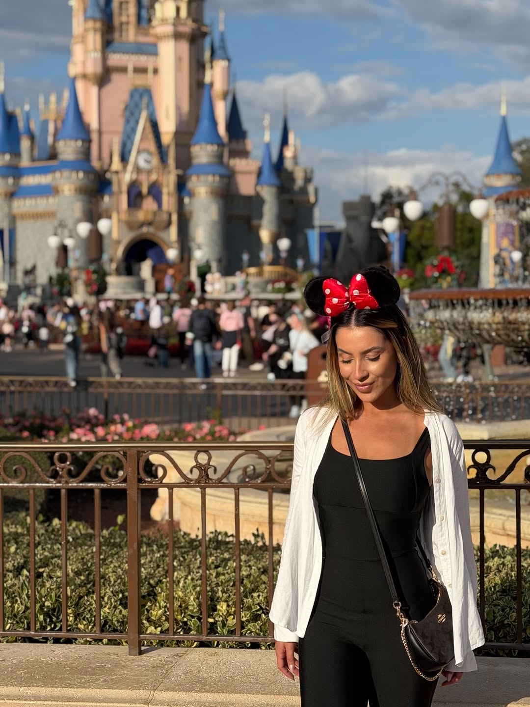“If you can dream it, you can do it. Always remember that this whole thing started with a dream and a mouse” 🐭💖✨
- Walt Disney