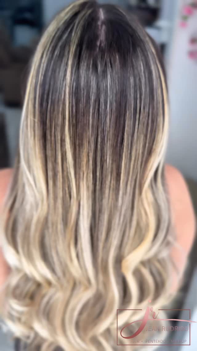 “Mais do que cabelo, é autoestima renovada 💫”

Agendamento via WhatsApp link na Bio 🔗 

#salaodebeleza #cabeloperfeito #hair #cabelosaudavel #beleza autoestima cabelolindo transformacaodebeleza