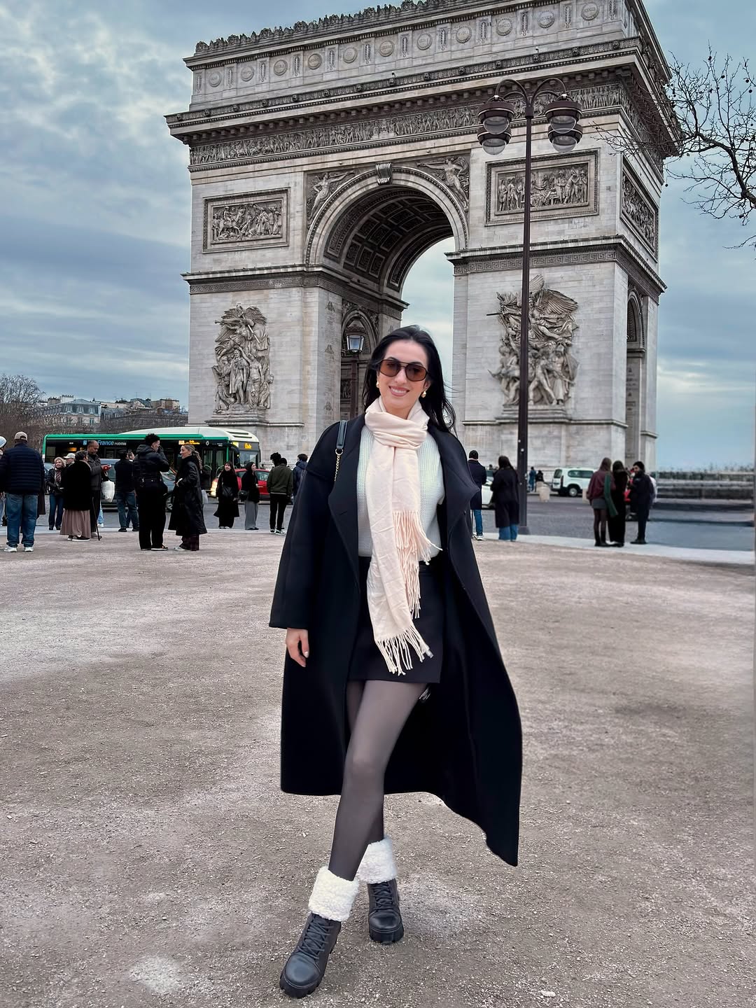 Confesso… não foi meu lugar favorito 🫢 mas valeu viver isso 🇫🇷✨