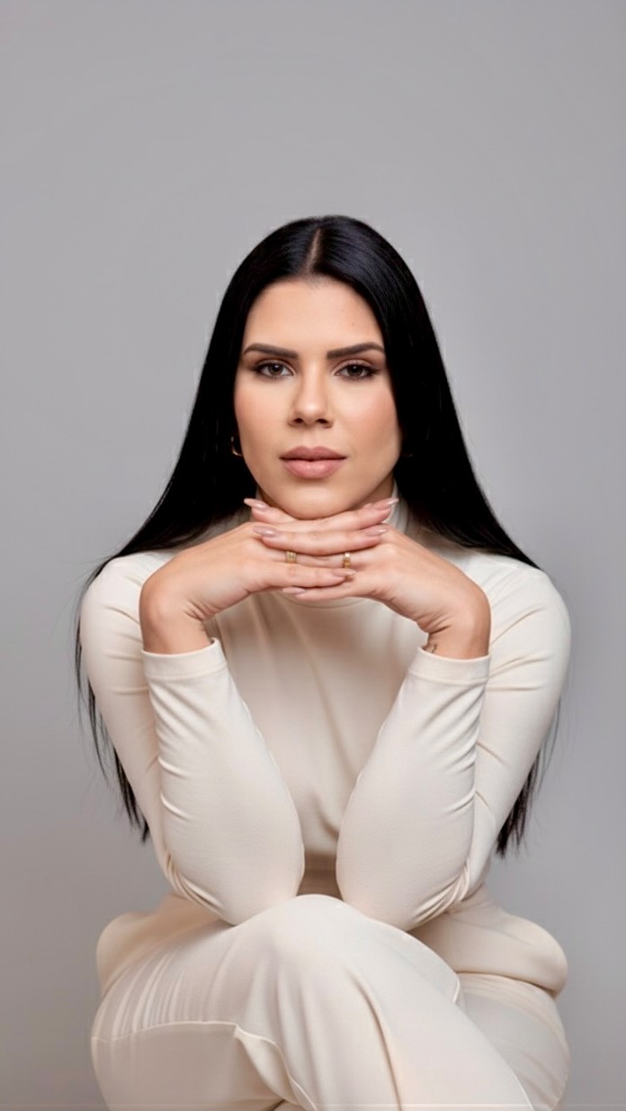 Referência em depilação a laser, há anos conduzindo mulheres a uma nova experiência de liberdade, conforto e uma pele naturalmente lisa.

#autocuidado #laserrecife #bodycare #esteticarecife #depilaçãoalaser
