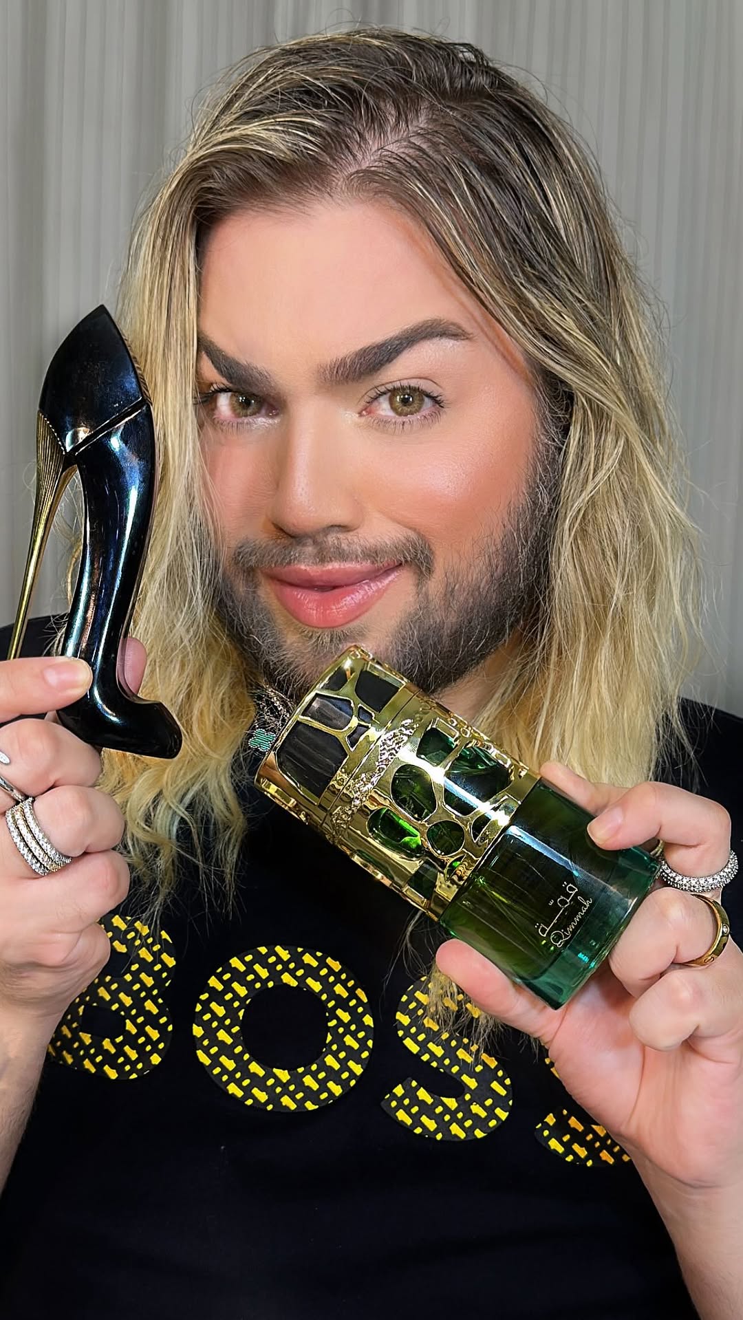 Como não amar esse dupe perfeito do icônico perfume do sapatinho ? 🔥
A @lattafa_perfumes arrasou MUITO nessa fragrância 💖
-
#goodgirl #lattafaperfume #qimmah #perfumesarabes #perfumearabe
