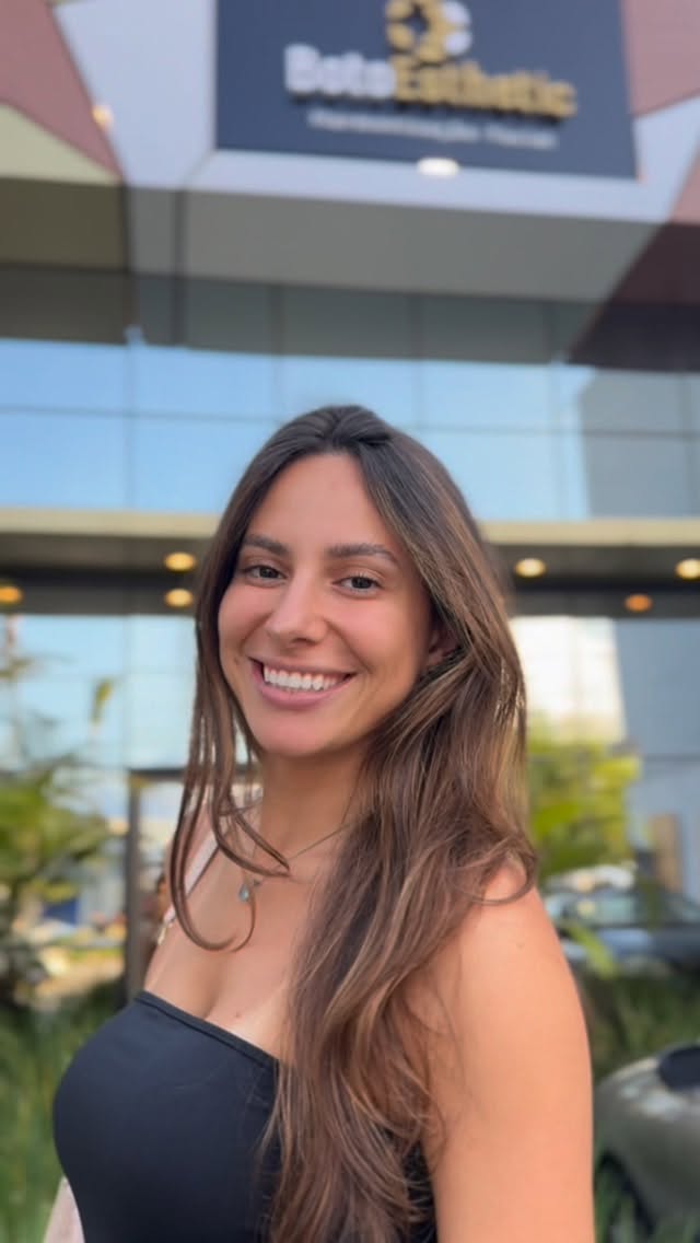 Realçando minha beleza com quem entende do assunto! ✨
Pequenos detalhes que fazem toda a diferença 💕

@botoesthetic_praiagrande