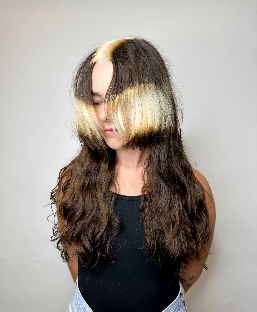 Coisas lindas e preciosas ☆ ლ corte e cor ✰

vamo ser chique? ☝️🤏
