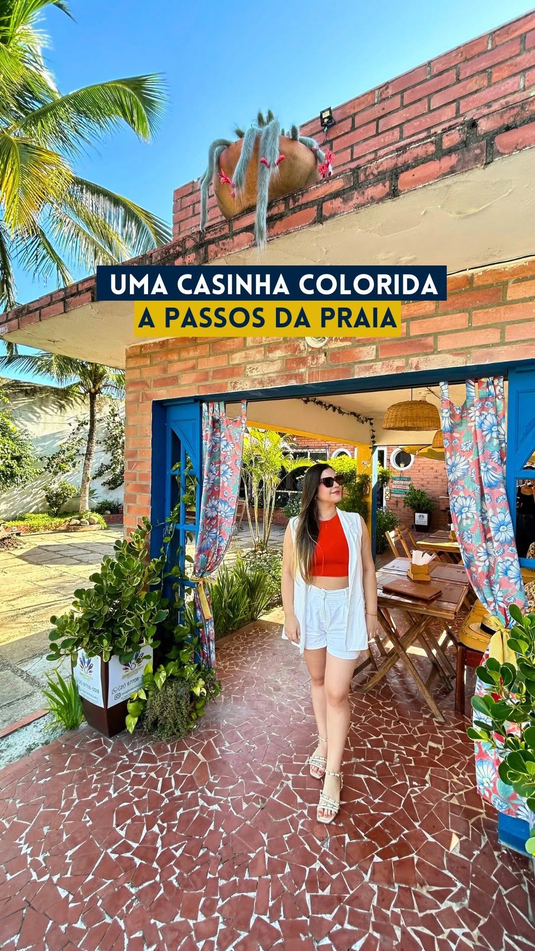 ✨ Uma casinha colorida, a passos da praia, onde cada momento pede algo diferente ☕️

A @casinhacafemarica tem aquele estilo de “casa de vó” que a gente ama, com uma curadoria de cardápio que surpreende 😍

É o lugar perfeito para um café com bolinho de chuva ou para pratos mais elaborados, como o ceviche e o salpicão da Bel 🤌🏻

📲 JÁ ENVIA PARA O @ QUE VAI CHEGAR PULANDO  AMARELINHA COM VOCÊ!

Pedidos e valores:
- Café coado: R$ 11
- Mimosa: R$ 28
- Suco laramora: R$ 18
- Bolo de cenoura com c