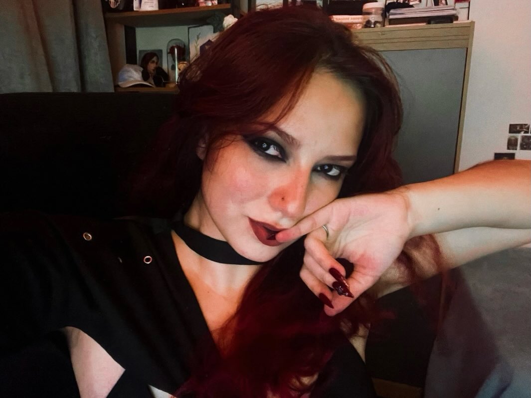 servindo vampira