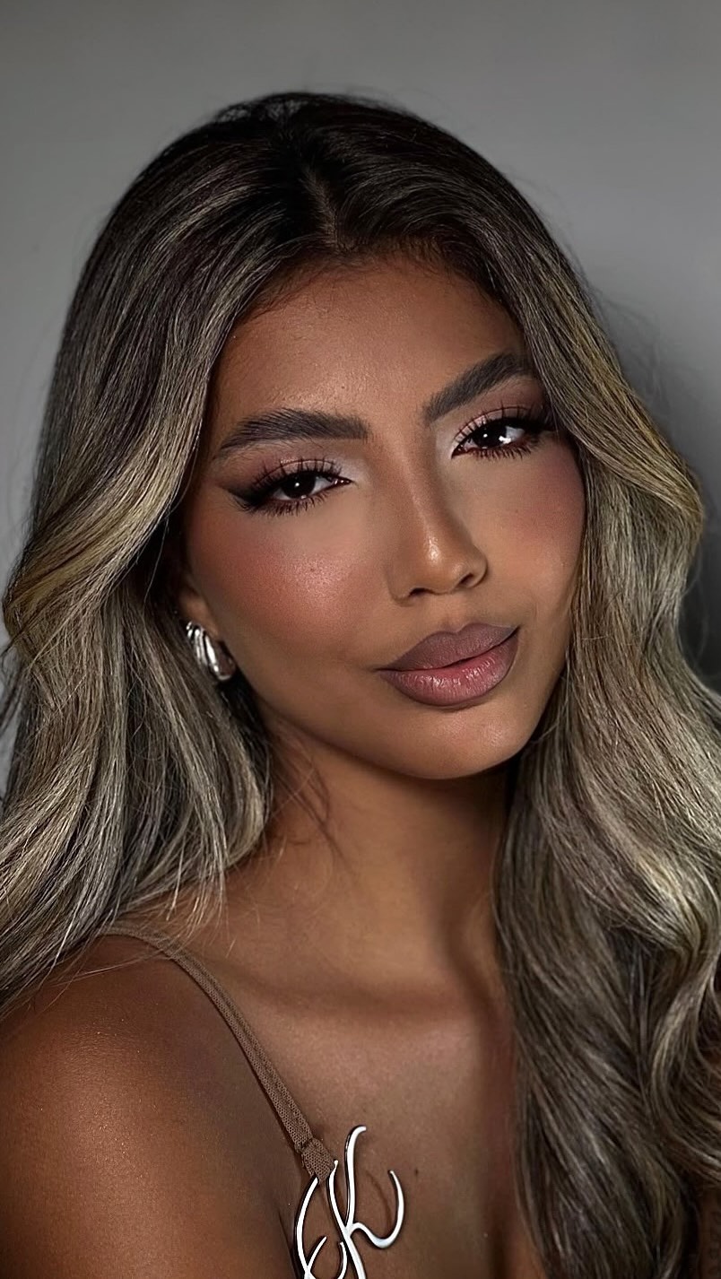 | SOFT GLAM 🤎 by @thifannymakeup 

#Beauty #Makeup #NaturalMakeup