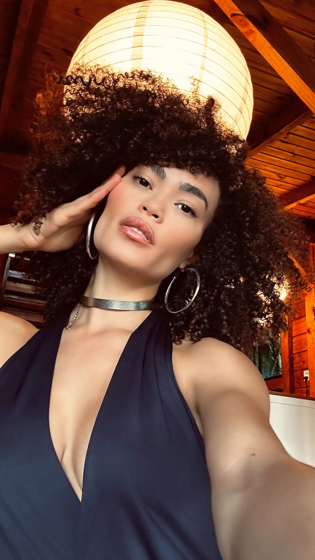 2 looks. 1 body. 0 desculpas pra passar despercebida
Qual seria a sua escolha pra um aniversário de 30 anos? ✨
LOOK 1 ou LOOK 2? 👀
@golinisauvage sabe fazer acontecer 🐆

#grwm #golinisauvage